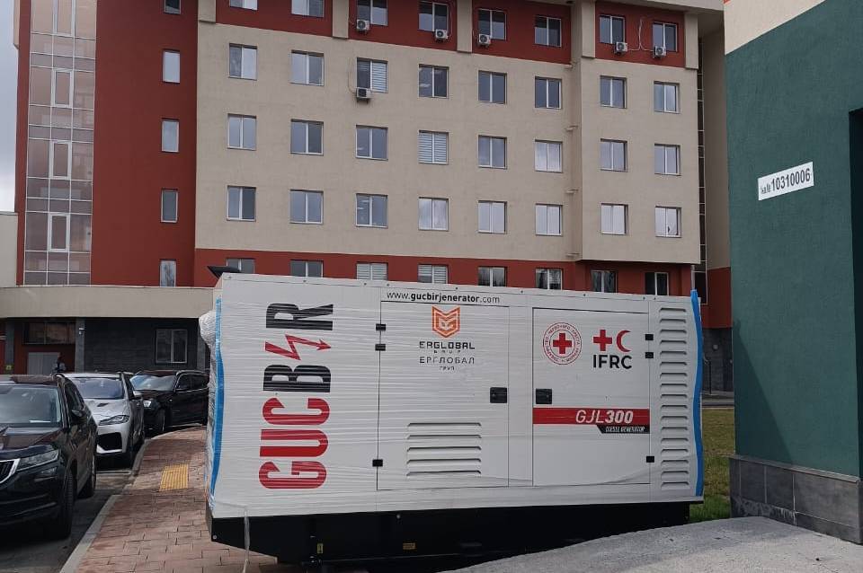 Вінницький кардіоцентр отримав потужний генератор для безперебійної роботи під час блекаутів