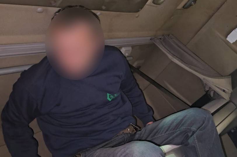 Прикордонники затримали поляка, який перевозив прихованого пасажира з Вінниччини