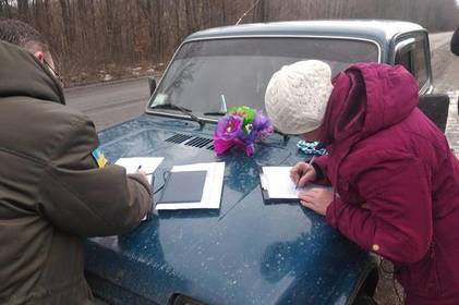 У Вінницькій області зафіксовані перші випадки незаконного продажу первоцвітів
