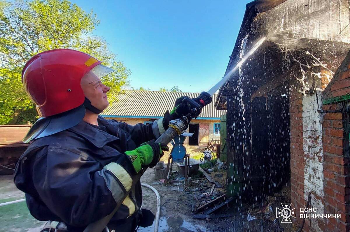 У пожежі на Вінниччині травмувався чоловік: подробиці