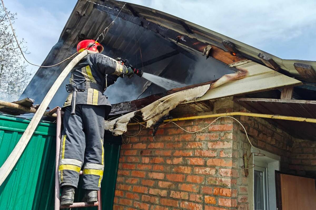 Минулої доби рятувальники ліквідували понад два десятки пожеж