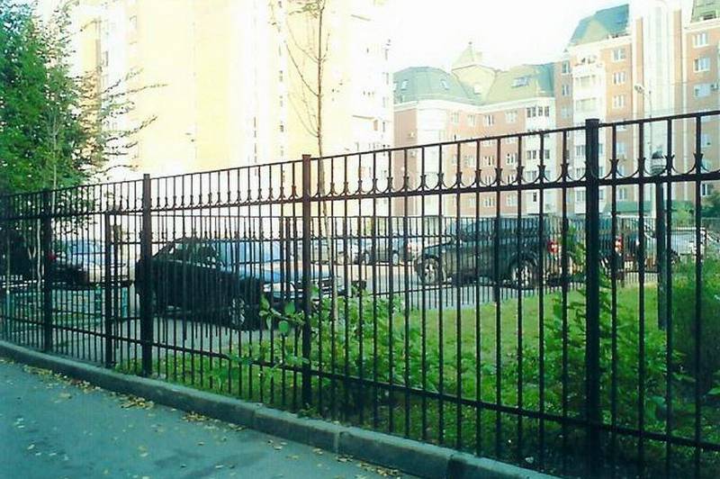 У Вінниці ОСББ незаконно загородило прибудинкову територію: що вирішив суд