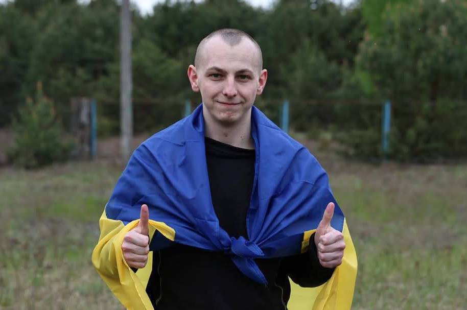 Після довгих місяців неволі Павло Данилюк з Тульчинської громади нарешті вдома