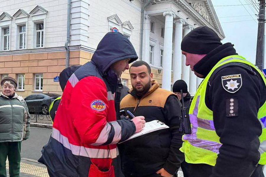 Водій «Мерседеса», який збив студенток на Театральній, отримав 2 роки умовно
