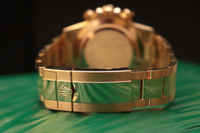 Часы Rolex: идеальное сочетание стиля, точности и престижа