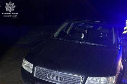На Вінниччині 22-річний пасажир намагався підкупити поліцію, щоб "врятувати" 17-річного водія