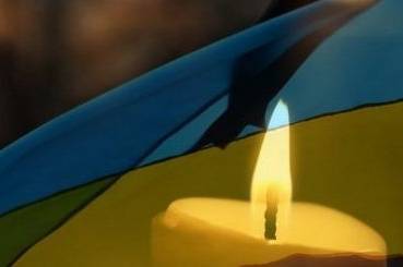 Останнім земним шляхом Вінниця проводжає у вічність полеглого воїна Сергія Світлишина