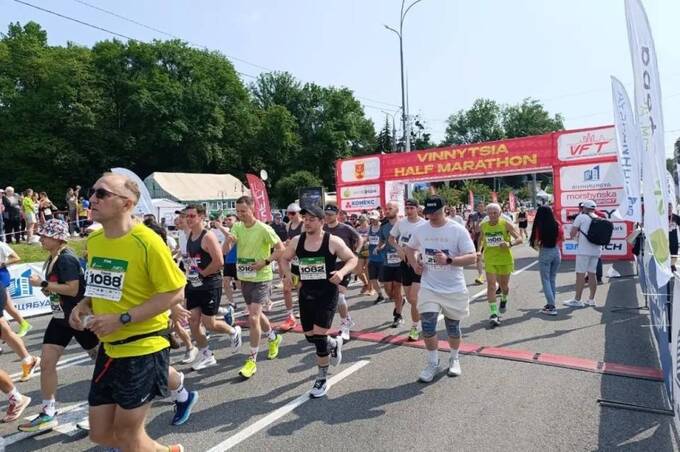 У Вінниці стартував масштабний благодійний забіг VINNYTSIA RUN 2025