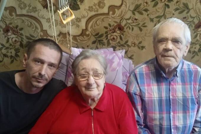 Вінничанину вдалося повернутися із ЗСУ, аби доглядати за незрячими батьками