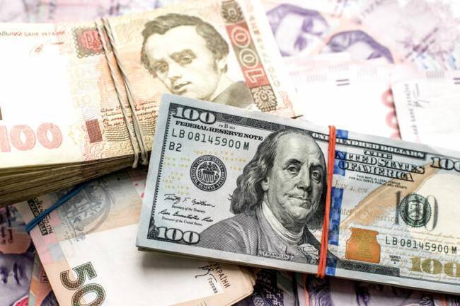 НБУ оновив курс валют: скільки коштує євро, долар та злотий у четвер, 5 червня
