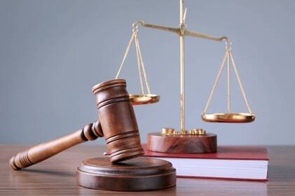 У Вінниці суд засудив чоловіка до 8 років ув’язнення за вбивство та крадіжку