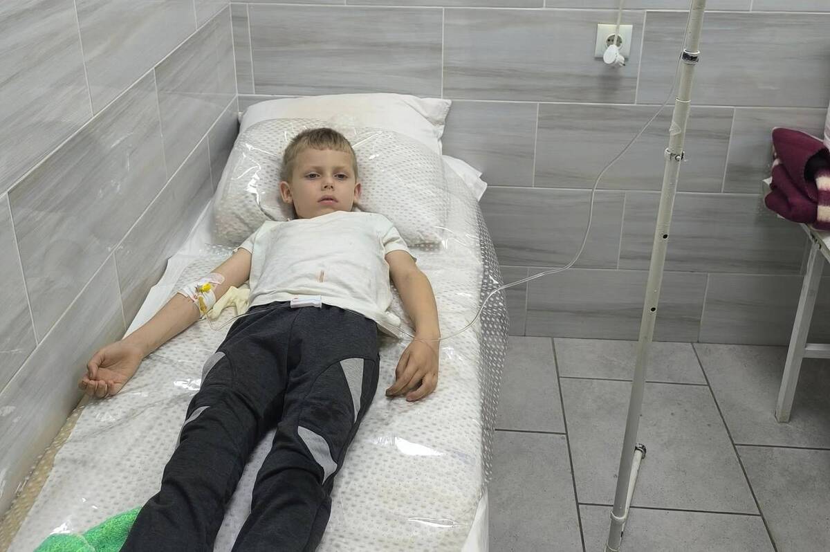 У Бершаді 5-річний хлопчик отримав травму голови через падіння сухої гілки (ВІДЕО)