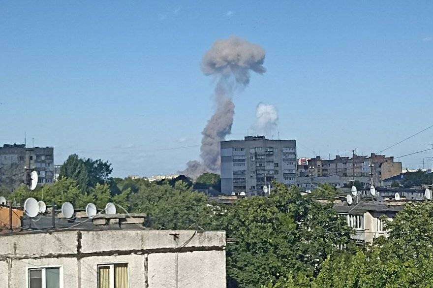 Потужний вибух на АЗС поблизу Житомира: пошкоджено будинки, є постраждалі