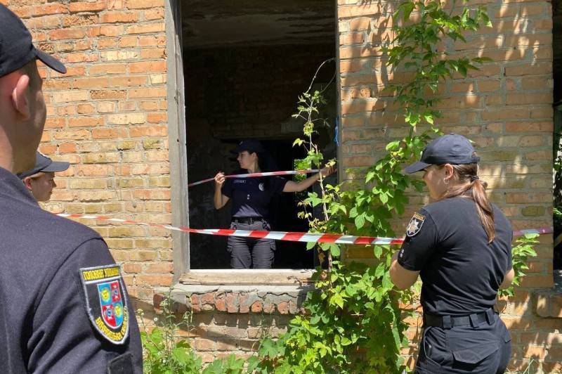 Щоб убезпечити дітей, поліція на Вінниччині перевіряє покинуті будівлі