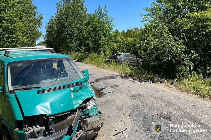 У ДТП на Вінниччині постраждали жінка та 8-річна дитина: подробиці