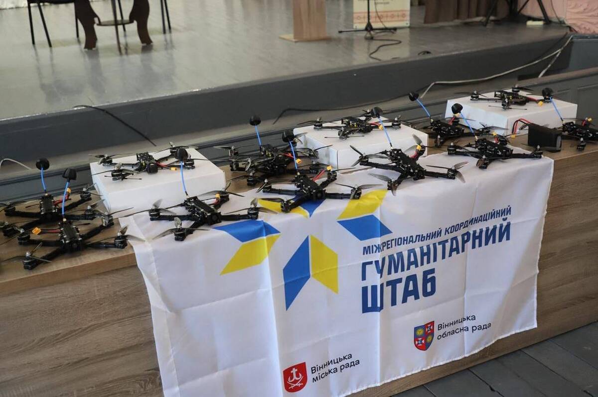 Міжрегіональний координаційний гуманітарний штаб передав FPV-дрони 92-й окремій штурмовій бригаді імені кошового отамана Івана Сірка