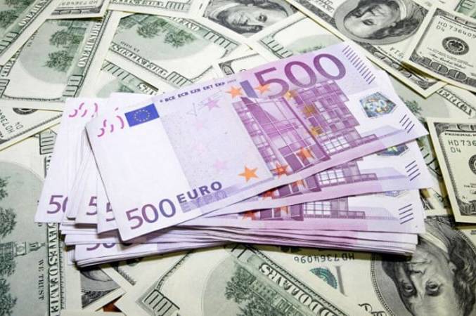 НБУ оновив курс валют: скільки коштує євро, долар та злотий у суботу, 12 липня