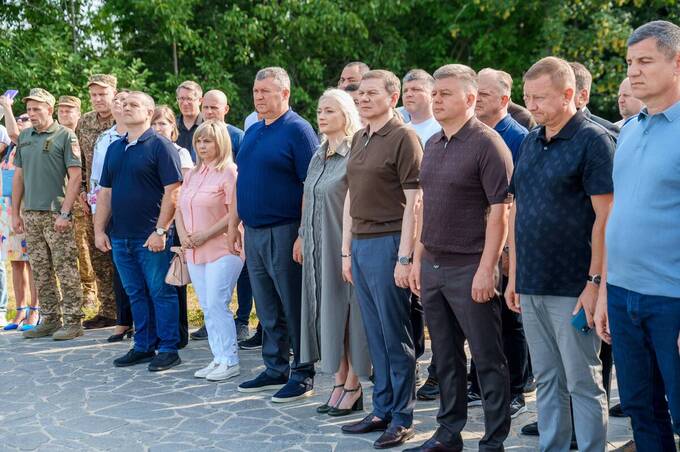 У Вінниці урочисто підняли прапор на честь Дня Української Державності