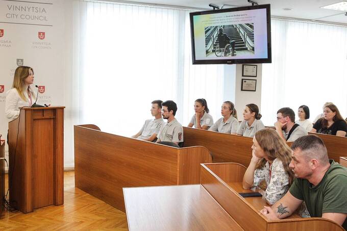 Етичне спілкування як основа безбар’єрного суспільства: тренінг у Вінниці