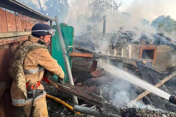 Найбільша атака за всю війну: ворог обстріляв Івано-Франківськ ракетами і дронами
