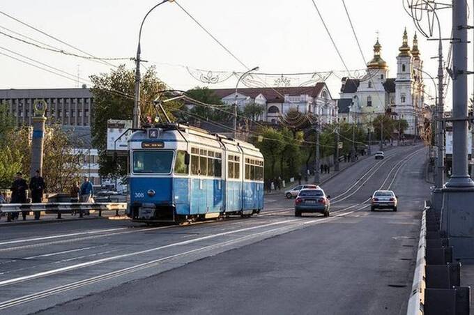 Чи можна перетинати мости у Вінниці під час комендантської години: пояснення патрульної поліції