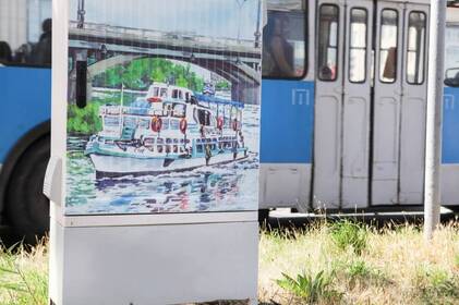 Світлофори у Вінниці прикрасили малюнками юних художників (фото)
