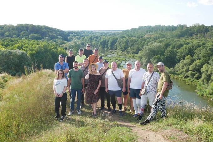 Ветерани з Вінниччини подорожували історичними місцями області (фото)