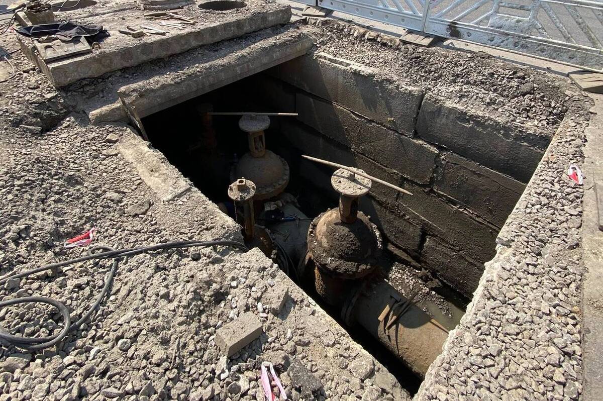 Аварійний підвіз води: які райони Вінниці залишились без тиску