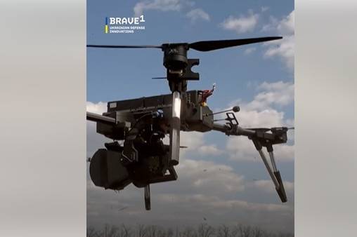 В Україні створили дрон зі штучним інтелектом "Павук Допхіна" (відео)