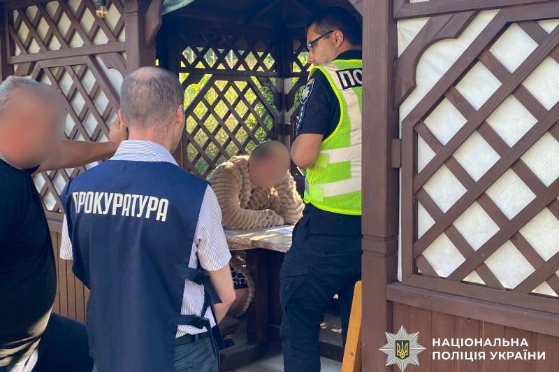 На Вінниччині держреєстраторку ЦНАП викрили у зловживанні повноваженнями