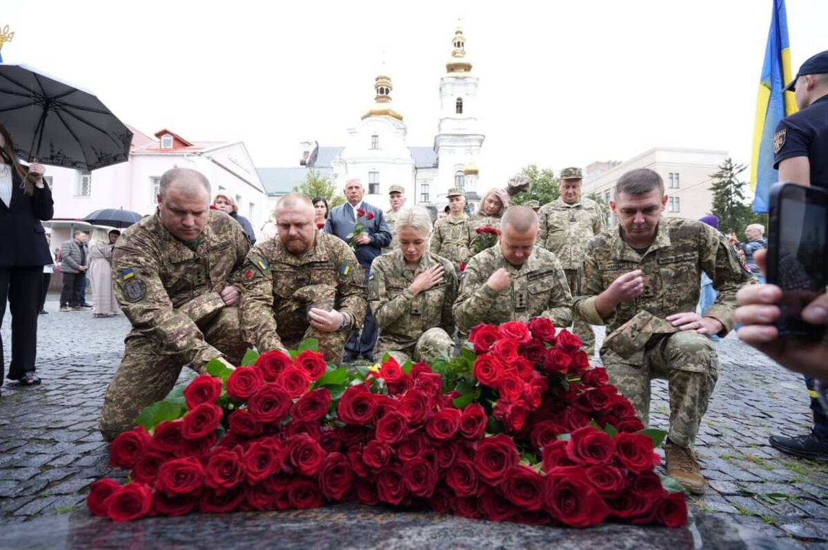 У Вінниці вшанували пам’ять полеглих Захисників на 34-й День Незалежності
