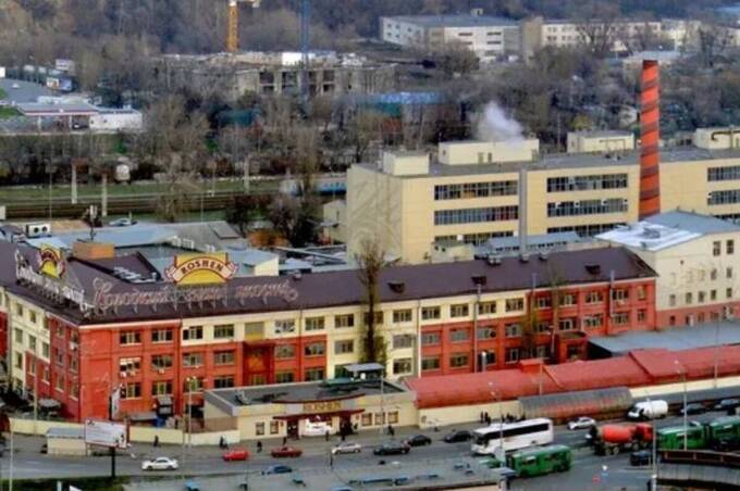 У Києві сталася пожежа на фабриці Roshen
