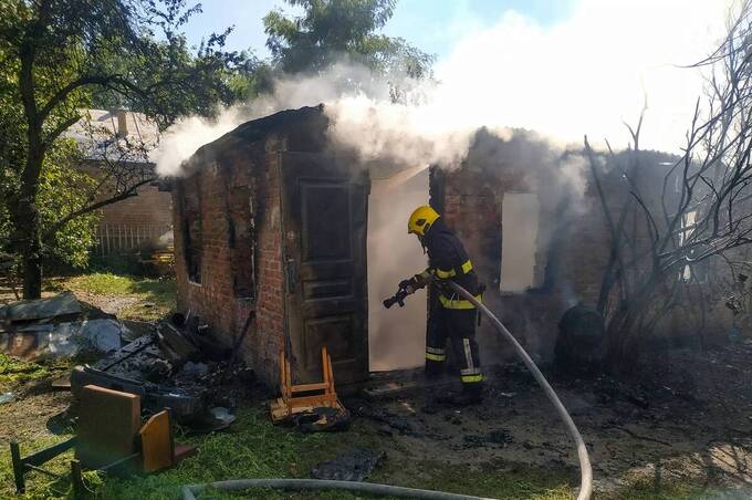 На Вінниччині за добу сталося 18 пожеж: горіли ліси, гараж і житловий будинок