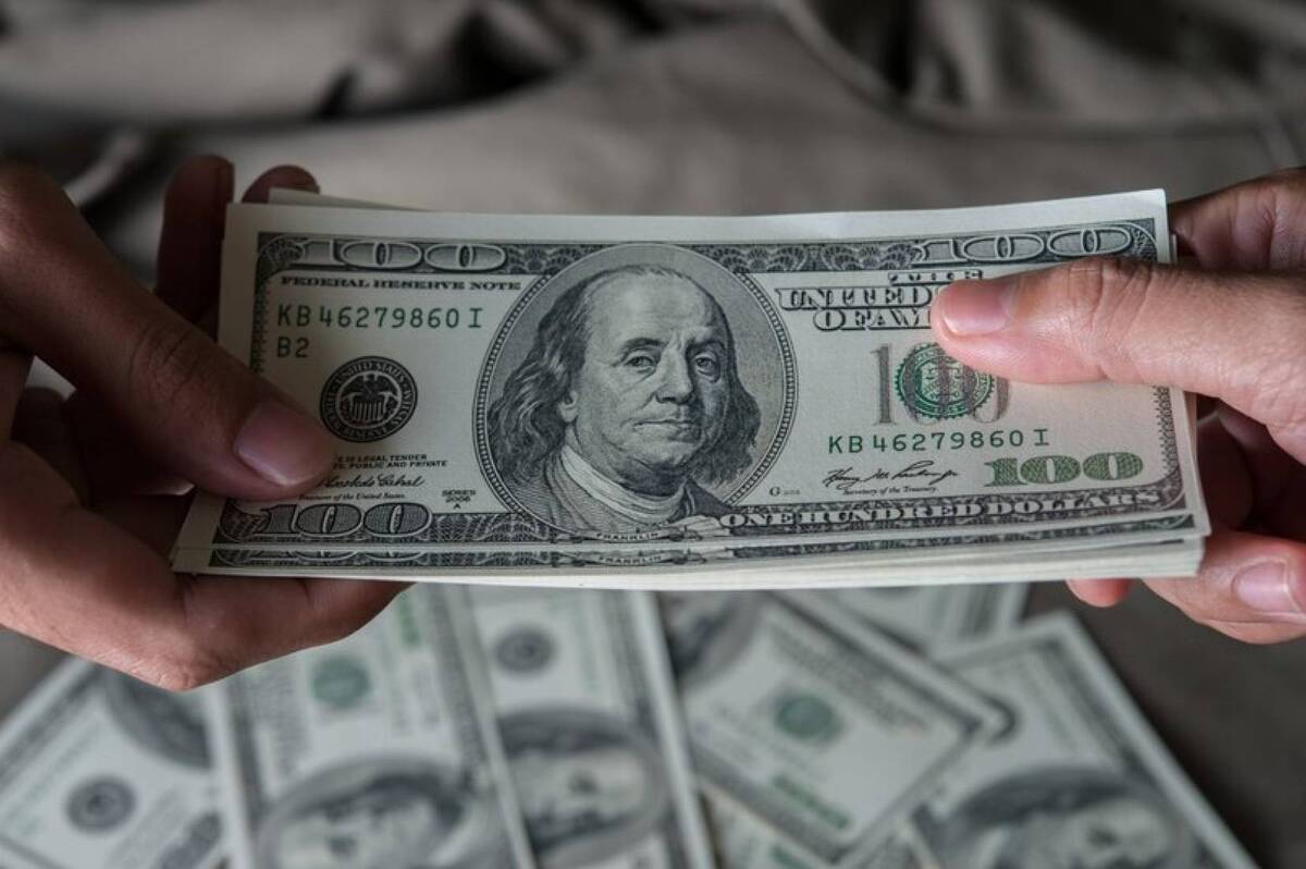НБУ оновив курс валют: скільки коштує євро, долар та злотий у суботу, 13 вересня