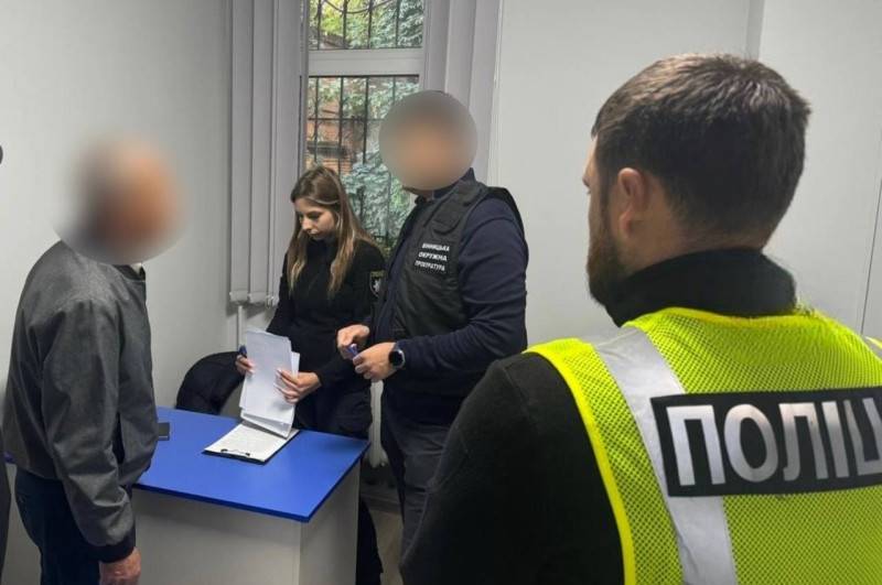 Підозра екс-посадовцю: комунальні закупівлі коштували бюджету мільйони