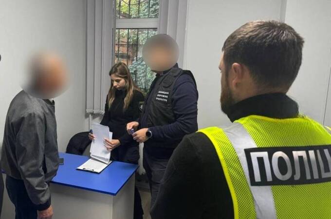 Підозра екс-посадовцю: комунальні закупівлі коштували бюджету мільйони