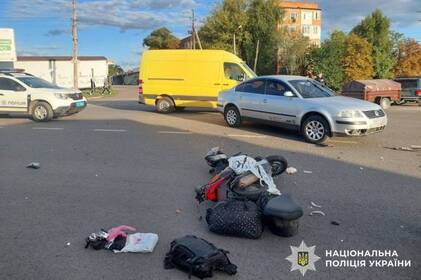 В області сталося дві ДТП, у яких травмувалися водії електроскутера і мопеда

