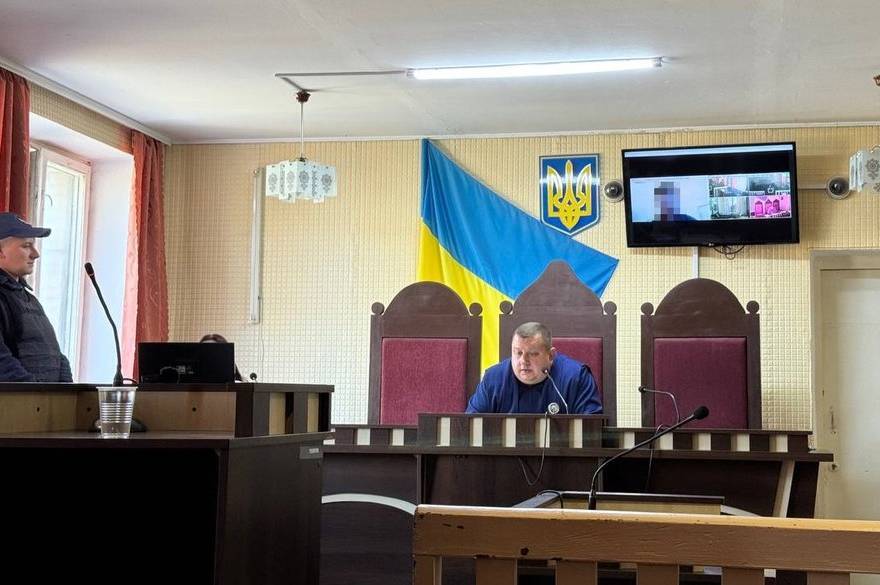 Суд у Шаргороді відклав розгляд справи проти вчителя, підозрюваного у вбивстві двох школярів