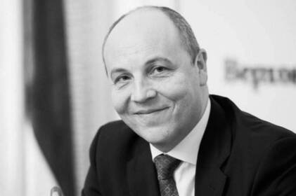 Зеленський присвоїв звання Герой України вбитому Андрію Парубію