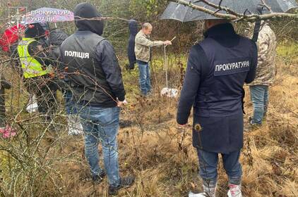 Прокуратура розслідує забруднення земель у Крижополі біля сироварного заводу