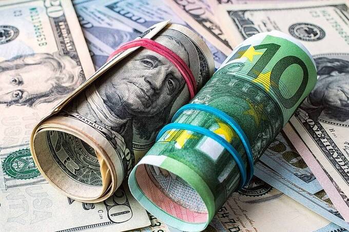 НБУ оновив курс валют: скільки коштує євро, долар та злотий у середу, 15 жовтня