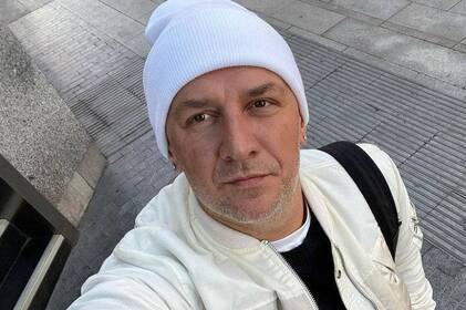 Скандальний Потап на тлі мовного скандалу дружини висловився про українську