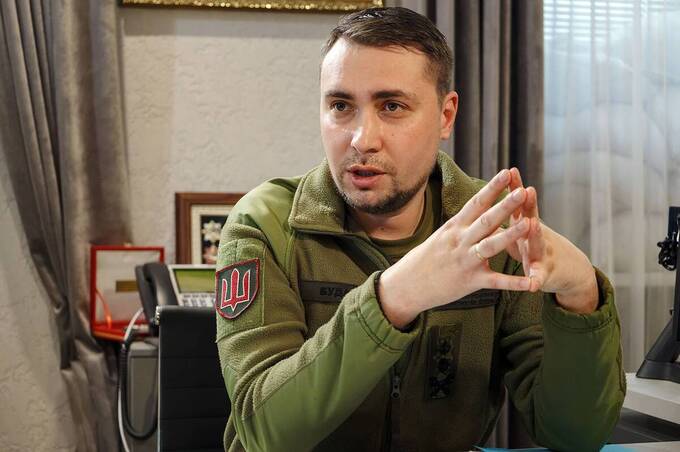 Кому українці довіряють найбільше: результати соцопитувань