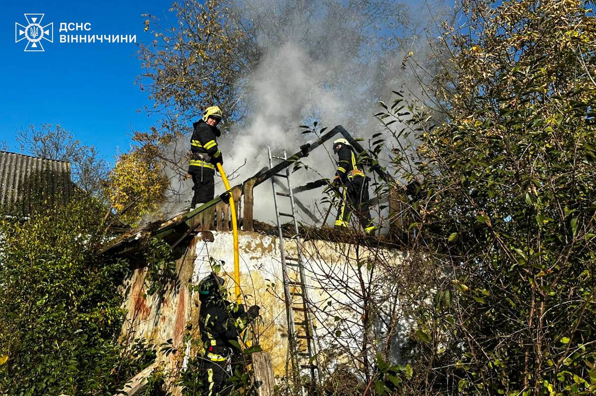 П’ять пожеж на Вінниччині за добу: вогонь знищив покрівлю та побутові речі