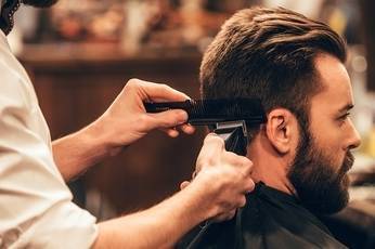 У Вінниці переселенцям безкоштовно надаватимуть перукарські послуги