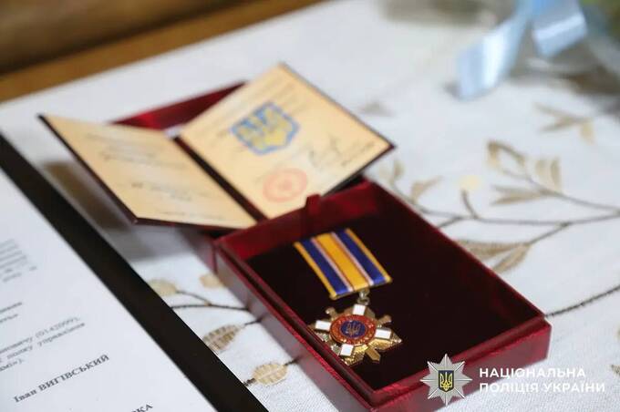 На Вінниччині родинам трьох загиблих поліцейських вручили ордени "За мужність"