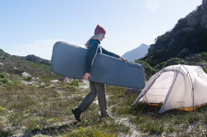 Каремати туристичні - надійний захист від холоду та вологи
