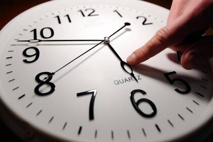 У ніч на 26 жовтня Україна перейде на зимовий час