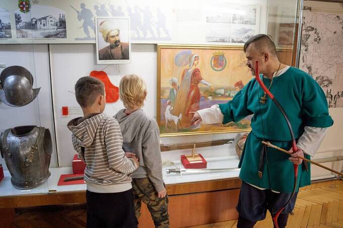 Від списа до сучасної екіпіровки: у музеї Вінниці відбудеться унікальна екскурсія  Від списа до сучасної екіпіровки: у музеї Вінниці відбудеться унікальна екскурсія