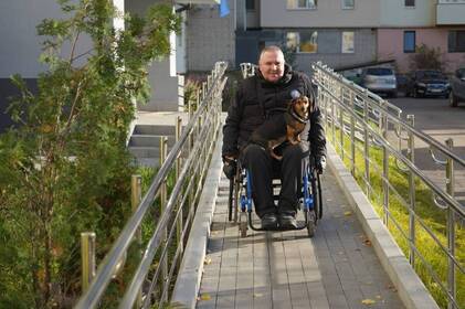 У Вінниці створили перший в Україні безбар’єрний ліфт у вже збудованому будинку